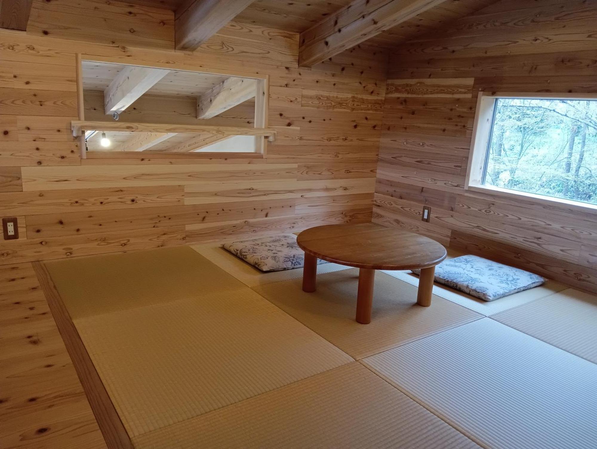 Holiday home 青い空と白い龍